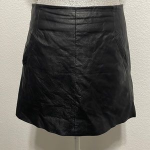BB Dakota Black Leather Mini Skirt Size‎ 2 Pockets